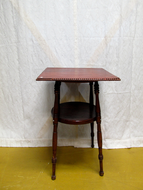 tresors antiques table #22